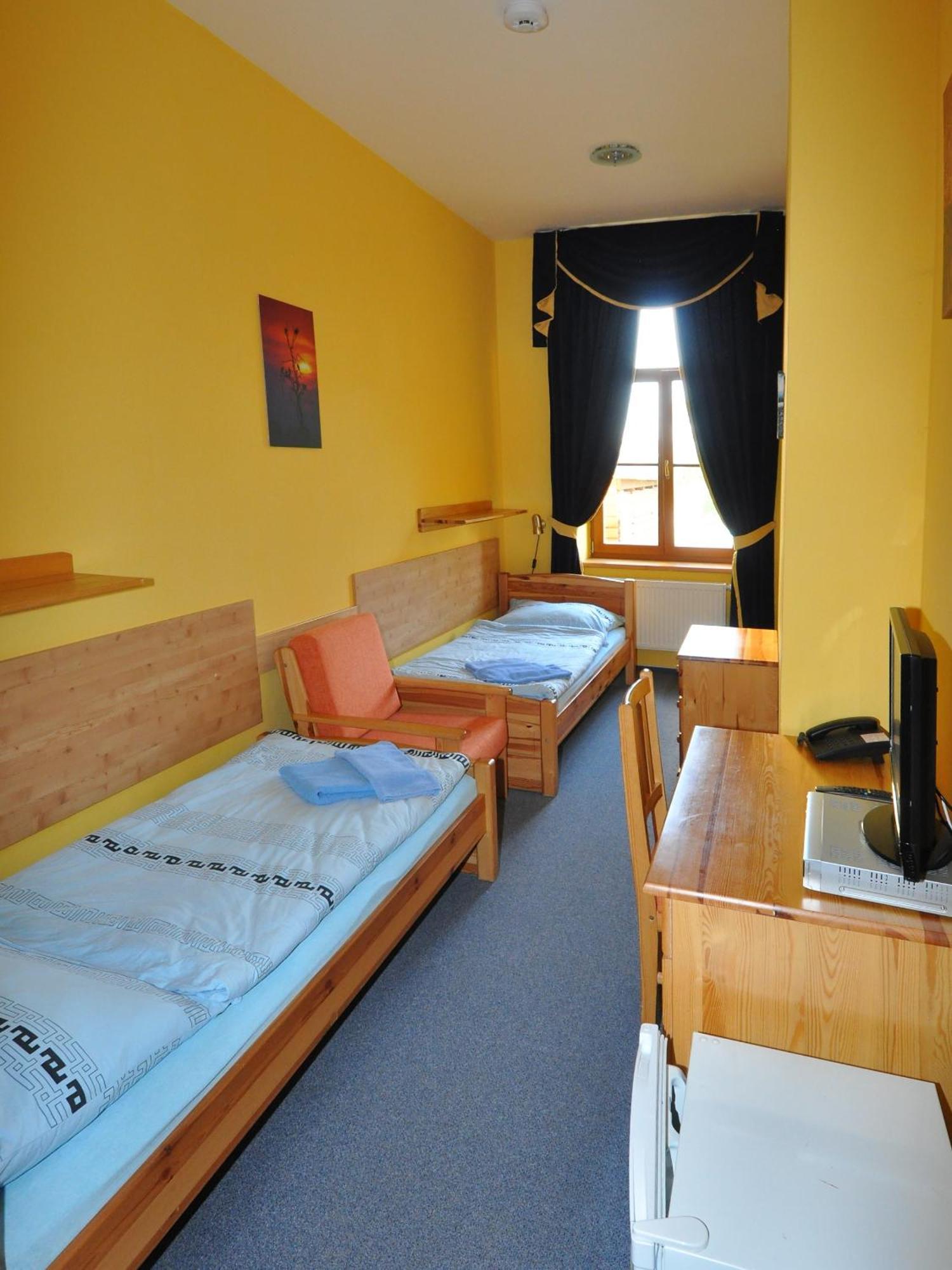 Hotel U Radnice Louny Szoba fotó