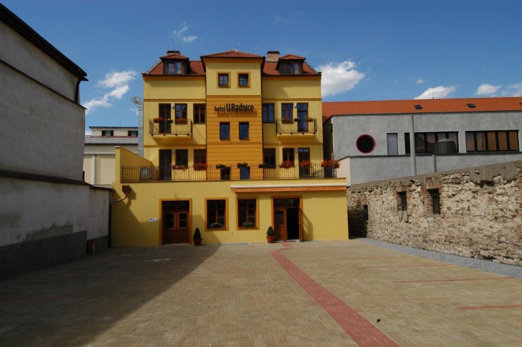 Hotel U Radnice Louny Kültér fotó