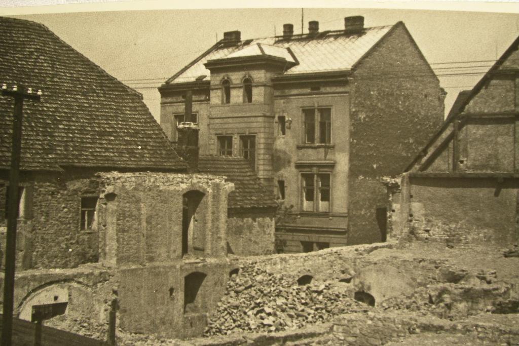 Hotel U Radnice Louny Kültér fotó